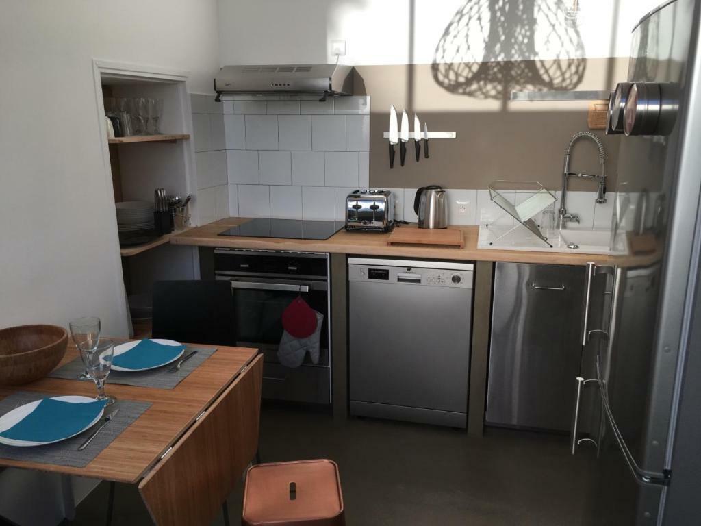Gites "Oustaou De Bourboul" Grospierres Exterior foto